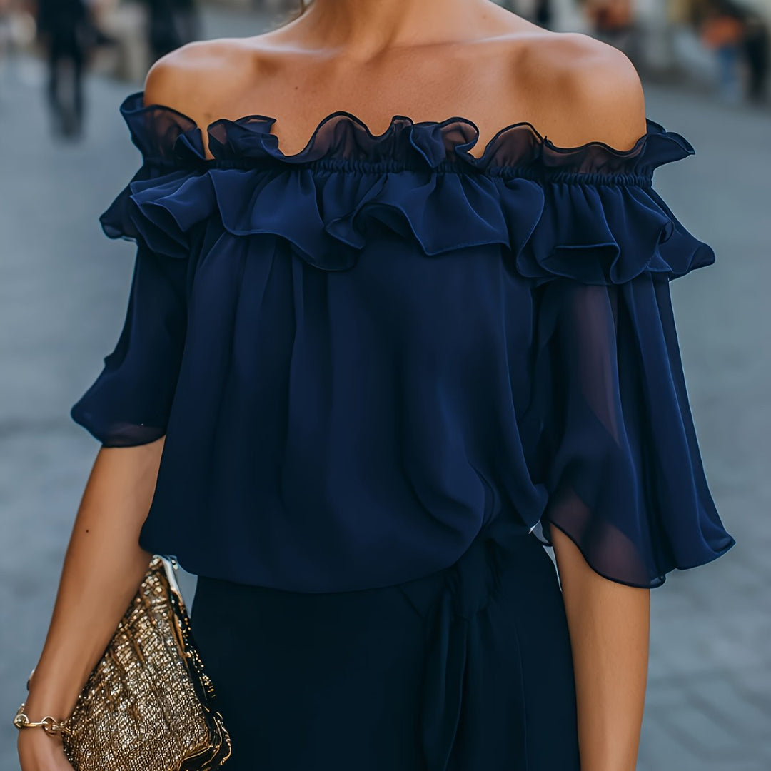 Bruvelle | Elegante Bluse mit schulterfreien Ausschnitten und kurzen Ärmeln