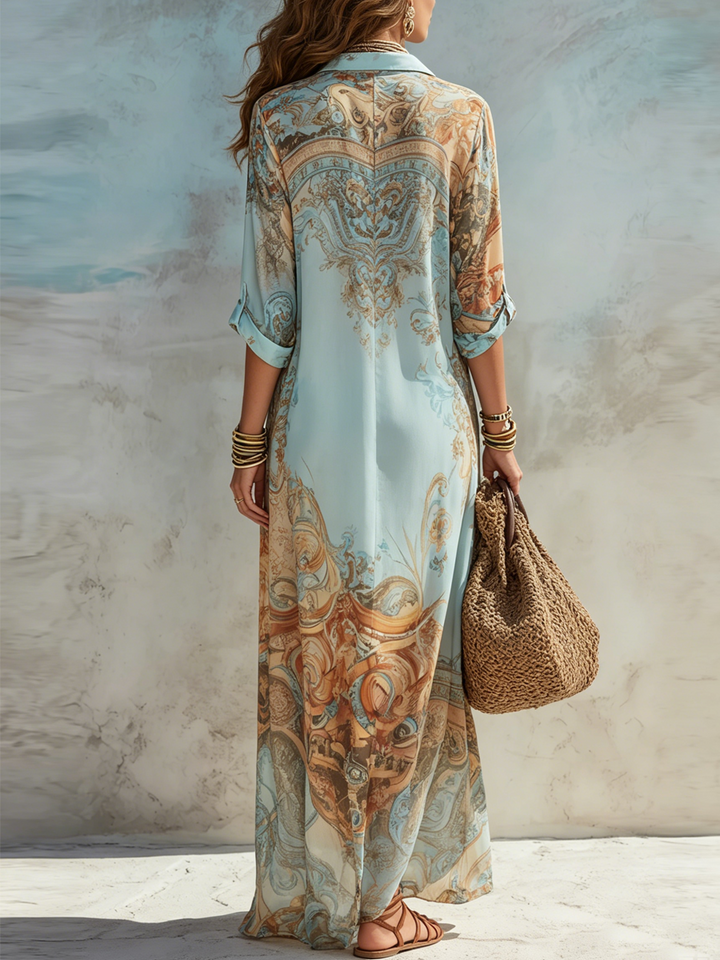 Bellune | Maxikleid aus blauer Chiffon im barocken Stil mit Blumen