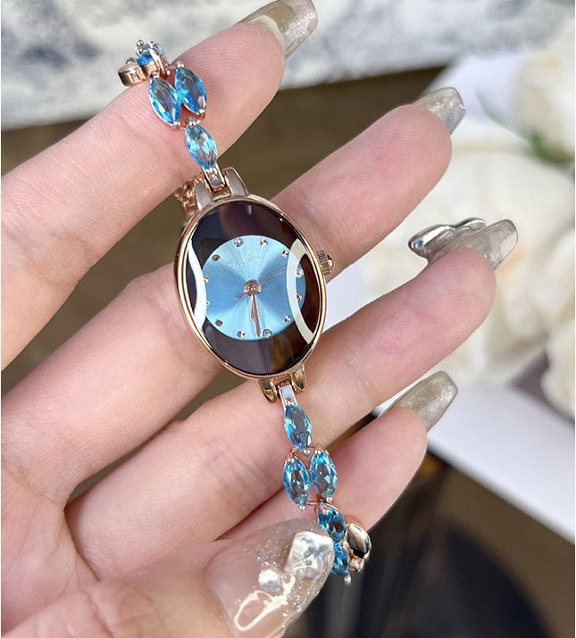 Doreya | Armbanduhr für Frauen mit bunten Zirkonias