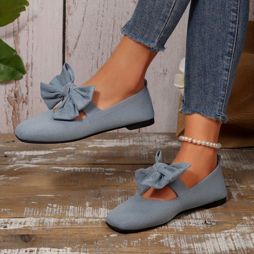 Neria | Atmungsaktive Flache Schuhe für Damen mit Dekorativem Schleife