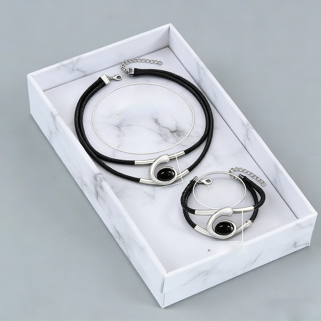 Suri  | Vintage Boho Halsketten- und Armband-Set