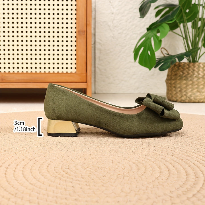 Daviella | Damenschuh mit modischer Schleife auf elegantem Blockabsatz