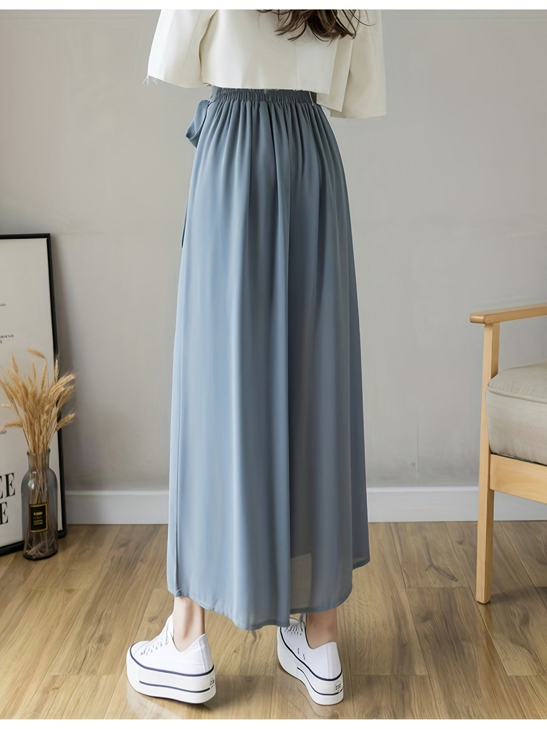 Caexine | Weitbeinige Hose mit Falten und Eleganter Schnitt