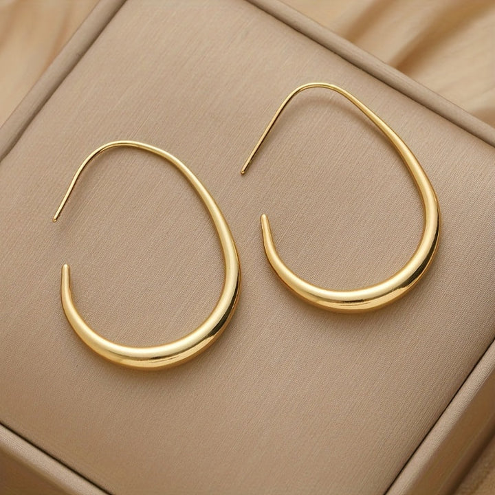 Raya | Minimalistische Tropfenohrringe mit Elegantem Design