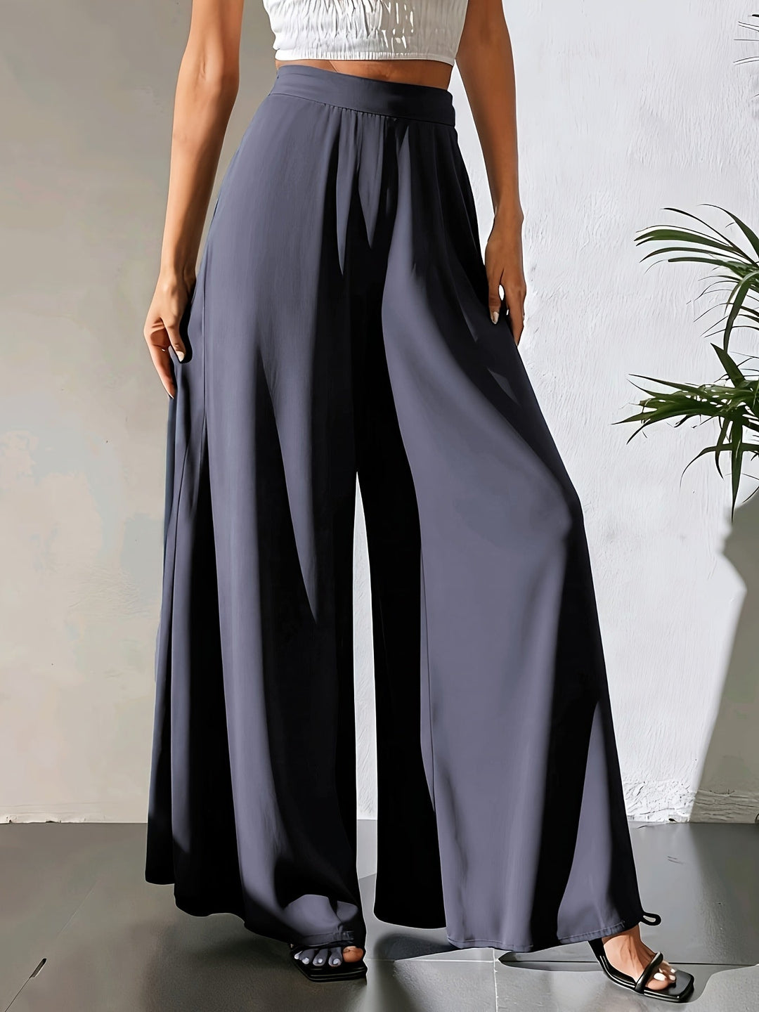 Tuvenyx | Weit geschnittene Hose mit elastischem Bund und fließendem Fall