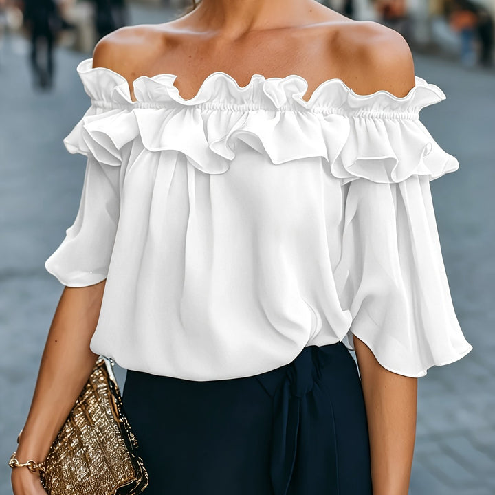 Bruvelle | Elegante Bluse mit schulterfreien Ausschnitten und kurzen Ärmeln