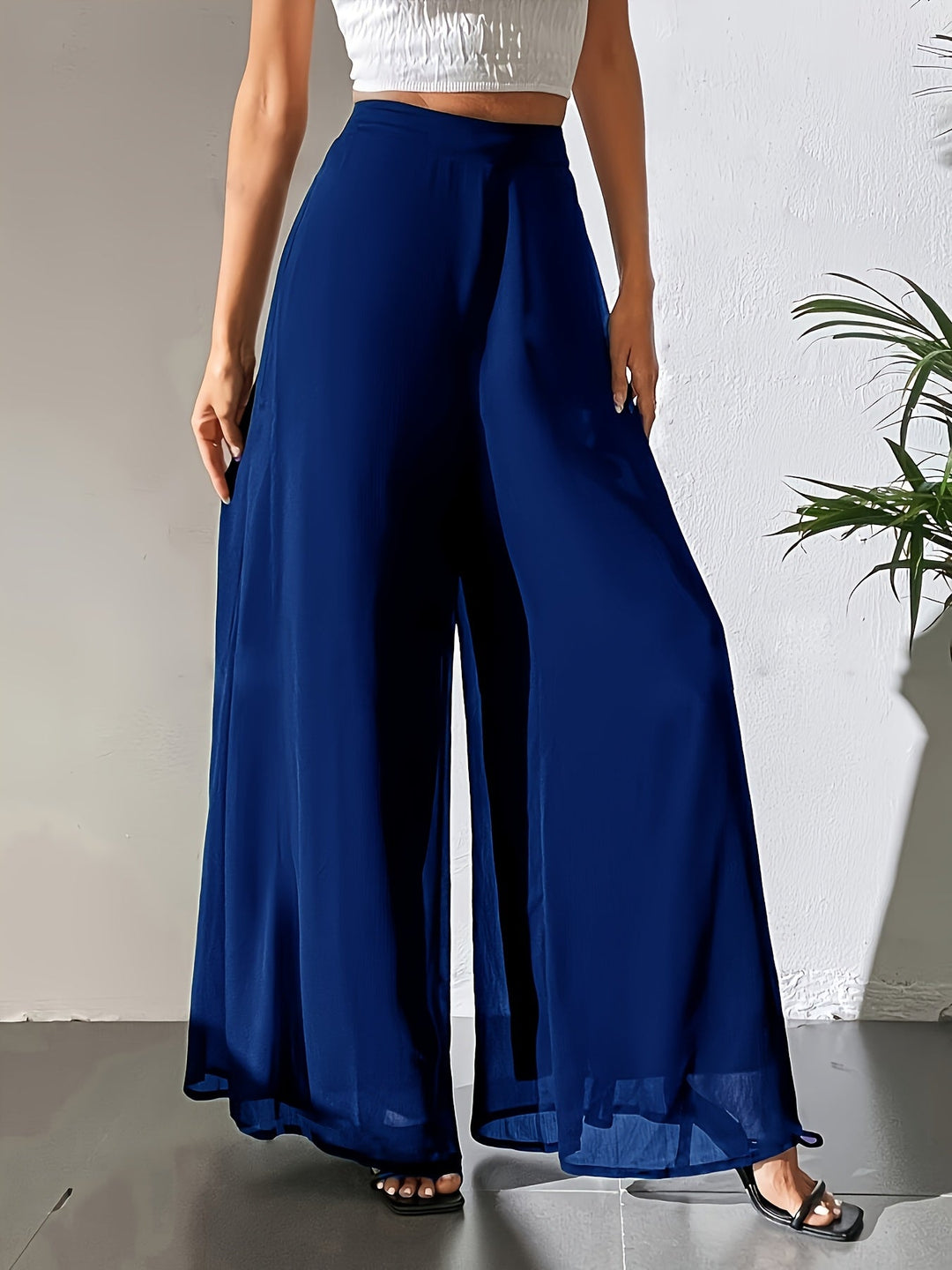 Tuvenyx | Weit geschnittene Hose mit elastischem Bund und fließendem Fall