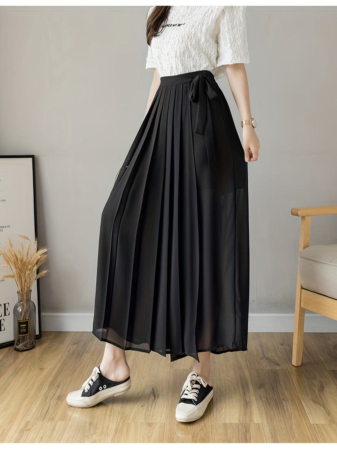Caexine | Weitbeinige Hose mit Falten und Eleganter Schnitt