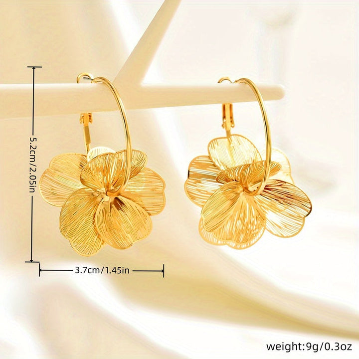 Selah | Goldene Doppelring-Ohrringe mit modernem Design