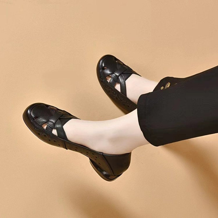 Janira | Leder-Slipper mit modernem Schnittdesign