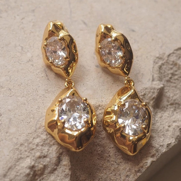 Xola | Ohrringe mit strahlenden Zirkonias und elegantem Design