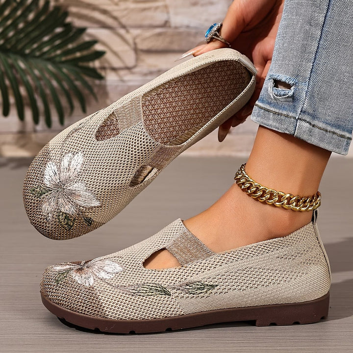 Liora | Damen Schuhe, atmungsaktiv, ästhetisch mit Stickerei
