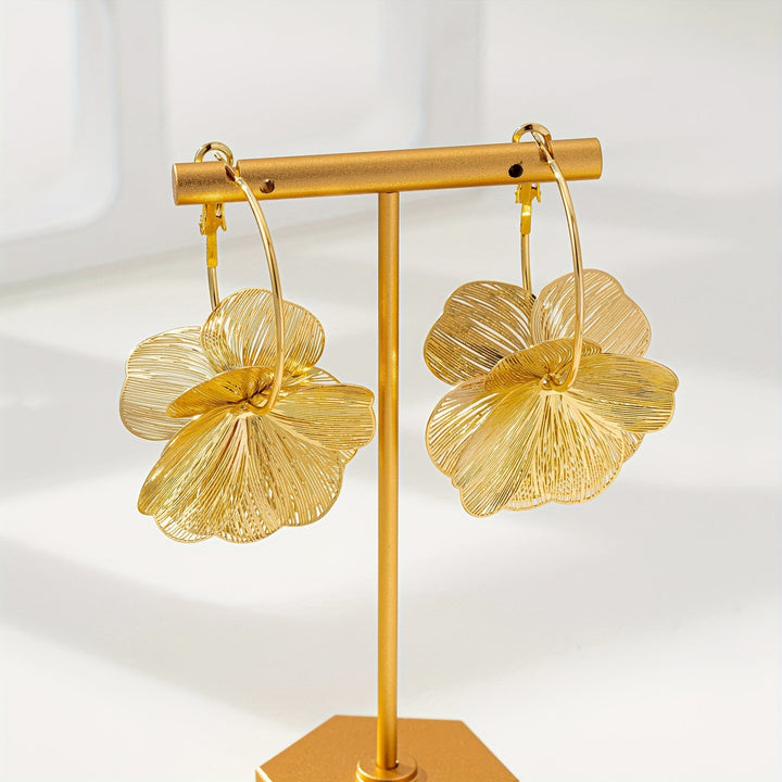 Selah | Goldene Doppelring-Ohrringe mit modernem Design