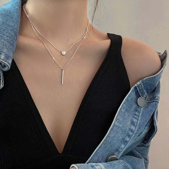 Oona | Doppellagige Halskette mit elegantem und modernem Design