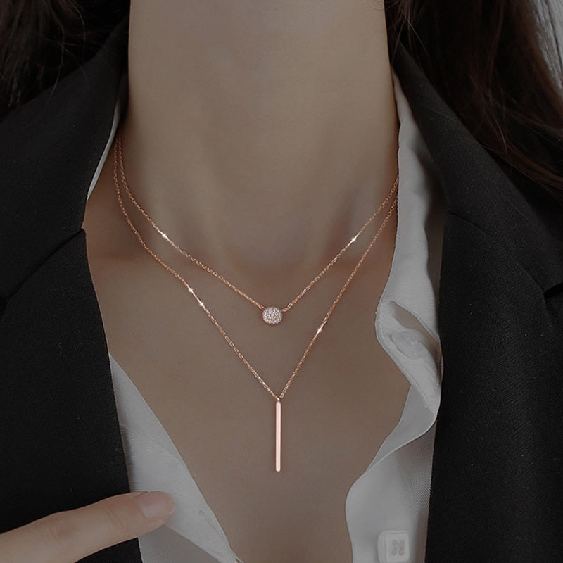 Oona | Doppellagige Halskette mit elegantem und modernem Design