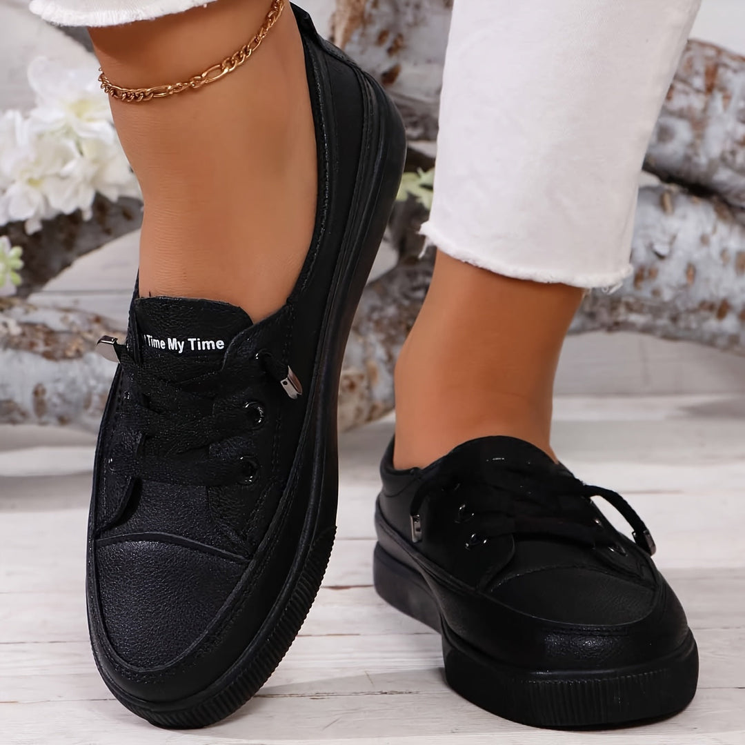 Dovella | Weiße orthopädische Schuhe für Damen mit Schnürsenkeln und weicher Einlage