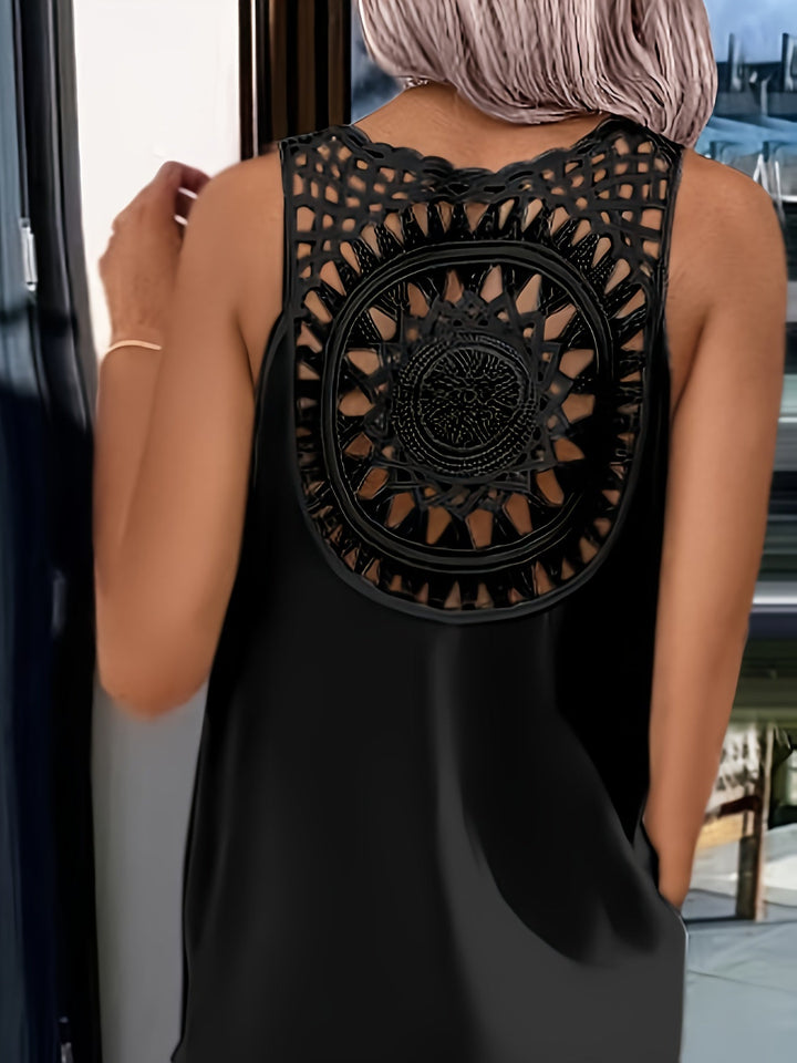 Umaira | Ärmelloses Kleid mit Spitze und Offener Rückseite