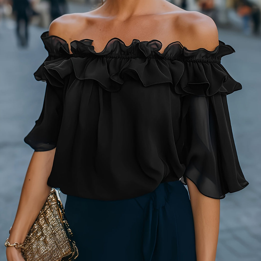 Bruvelle | Elegante Bluse mit schulterfreien Ausschnitten und kurzen Ärmeln