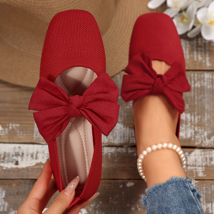 Neria | Atmungsaktive Flache Schuhe für Damen mit Dekorativem Schleife