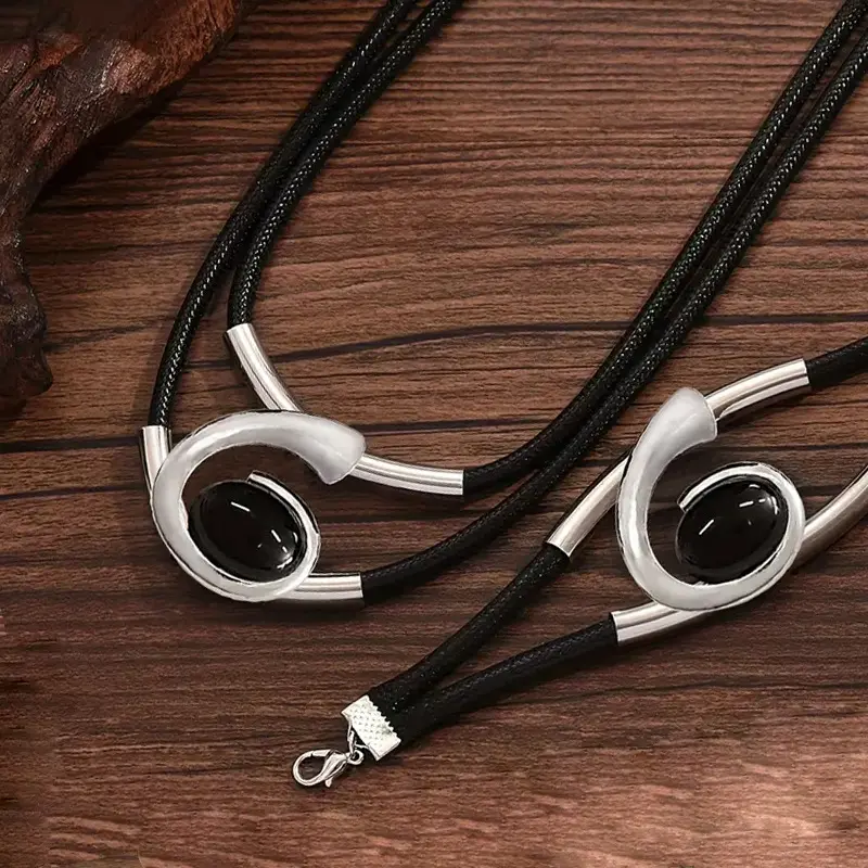 Suri  | Vintage Boho Halsketten- und Armband-Set