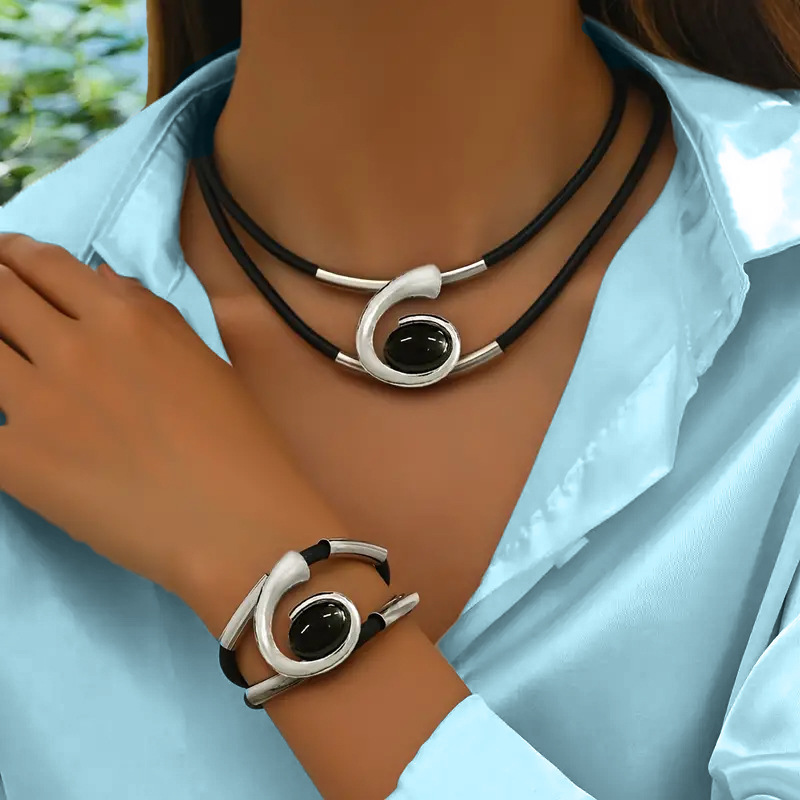 Suri  | Vintage Boho Halsketten- und Armband-Set